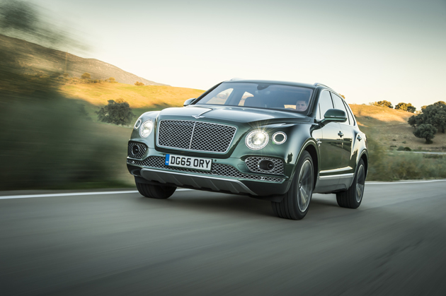 英国の超高級車ブランド「ベントレー」までもがSUV市場に進出！／BENTLEY BENTAYGA(ベントレー ベンテイガ) 海外試乗レポート／金子浩久