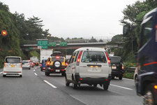 年末年始の高速道路渋滞、最長は関越道鶴ヶ島ICの49km