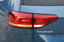 フォルクスワーゲン 新型 ゴルフトゥーラン「TSI コンフォートライン」 試乗レポート／渡辺陽一郎