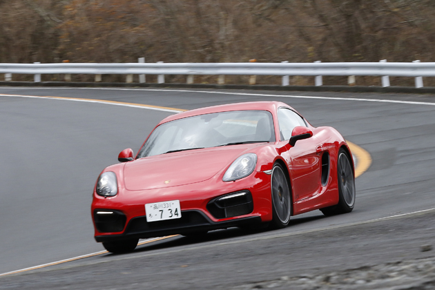最後の6気筒mrポルシェ 選ぶべきはどっちだ ポルシェ ボクスター ケイマンgts 試乗レポート 2 3 徹底検証 16年新型車種ー試乗レポート Mota
