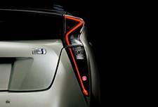 トヨタ 新型プリウス