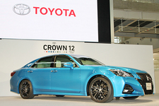 トヨタ クラウン