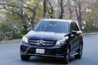 メルセデス・ベンツ GLE 350 d 4マチック ボディカラー：カバンサイトブルー