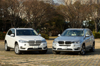 左）BMW X5 xドライブ 35d xライン ボディカラー：ミネラル・ホワイト 右）BMW X5 xドライブ 40e（プラグインハイブリッド） ボディカラー：グレーシャー・シルバー