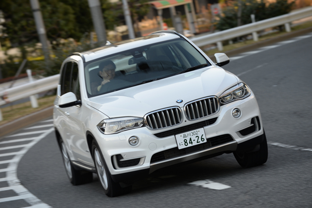 BMW X5 xドライブ 35d xライン ボディカラー：ミネラル・ホワイト