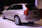 ボルボ 新型XC90 T8 Twin Engine AWD Inscription