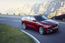 ジャガー「F-PACE」
