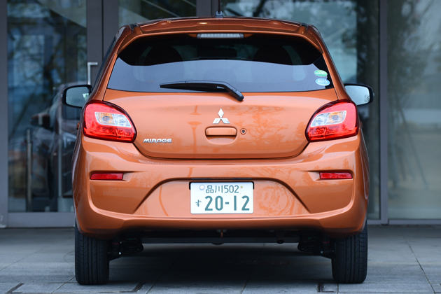 三菱 新型ミラージュ G [ボディカラー：サンライズオレンジメタリック]