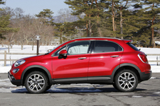 フィアット 500X（チンクエチェントX）Cross Plus