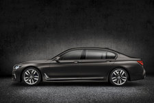 BMW M760Li xDrive