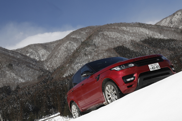 雪の上で究極のプレミアムSUVを遊ばせる贅沢・・・「レンジローバー」「レンジローバースポーツ」雪上試乗レポート