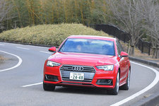 アウディA4 2.0 TFSI quattro