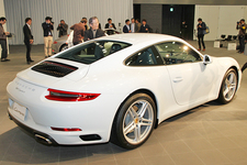 ポルシェ 新型911カレラ