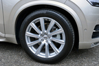 ボルボ 新型 XC90「XC90 T6 AWD Inscription」 試乗レポート／今井優杏