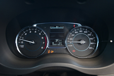 スバル 新型 フォレスター