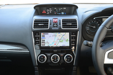 スバル 新型 フォレスター