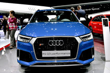 アウディ RS Q3 パフォーマンス