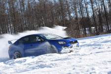 スバル WRX STI