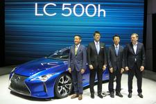 レクサス LC500h