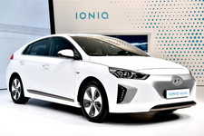 ヒュンダイ（現代）のIONIQ