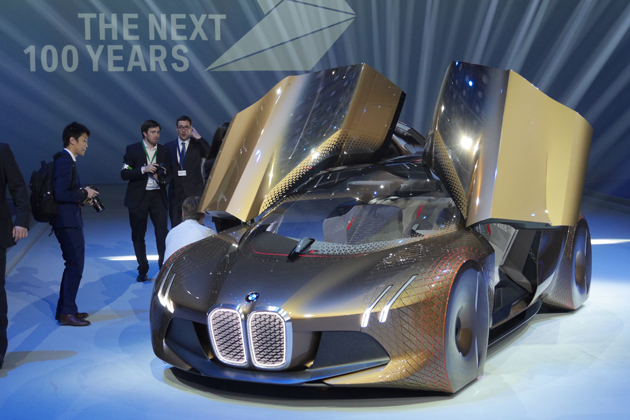 BMW VISION NEXT 100