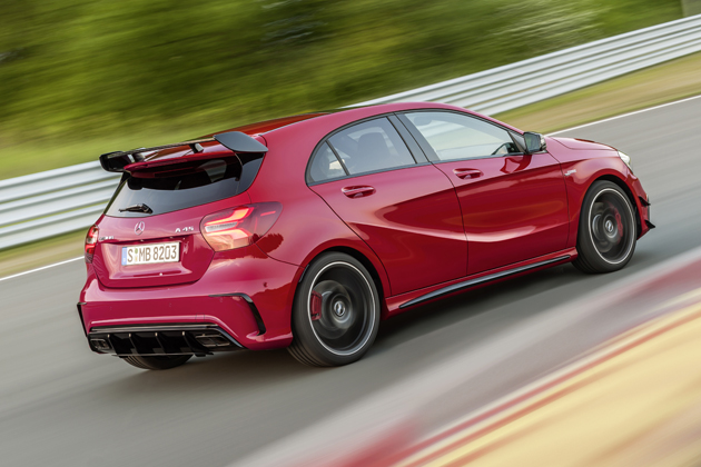 欧州激辛ハッチ対決！「メルセデスAMG A45 4MATIC」「アウディ RS3」試乗レポート／渡辺陽一郎