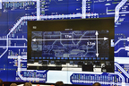 新道路管制センターでは交通管制用として最大規模の「大型ディスプレイ」が設置されている