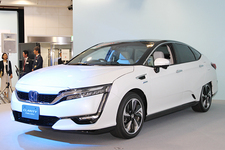 ホンダ 新型クラリティ フューエル セル