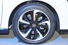 ホンダ 新型クラリティ フューエル セル