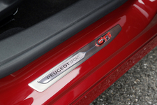 「プジョー 308 GTi 270 by PEUGEOT SPORT(プジョー・スポール)」試乗レポート/国沢光宏