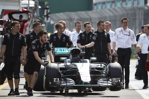 2016F1GP開幕！2年連続ワールドチャンピオンのメルセデスをフェラーリが巻き返すか！