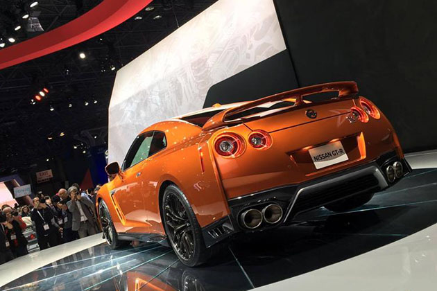 オレンジ ブラック GT-R ドリフトカー