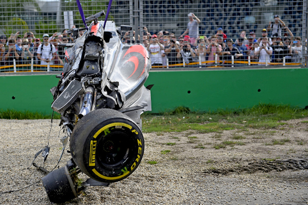 2016 F1GP開幕戦でホンダF1のアロンソが大クラッシュ！今のF1の安全性が立証された