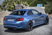 BMW M2クーペ