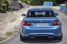 BMW M2クーペ