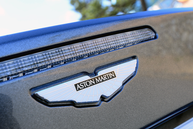 ワタシの心を振るわせた 特別な彼 Aston Martin アストンマーティン Db9 Gt ショートインプレッション 1 3 徹底検証 16年新型車種ー試乗レポート Mota ワタシの心を振るわせた 特別な彼 Aston Martin アストンマーティン Db9 Gt ショートインプレッション 1 3 徹底検証 16年新型車種ー試乗レポート Mota