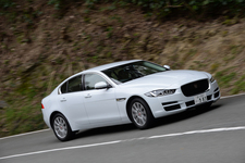 ジャガー XE 20d(直4 2.0 ターボディーゼル搭載モデル) 試乗レポート／国沢光宏