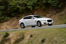 ジャガー XE 20d(直4 2.0 ターボディーゼル搭載モデル) 試乗レポート／国沢光宏