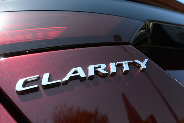 ホンダ 新型燃料電池自動車(FCV)「CLARITY FUEL CELL」(クラリティ フューエル セル) 試乗レポート/国沢光宏