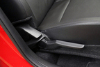 スズキ新型「バレーノ」 ボディカラー：ファイヤーレッド