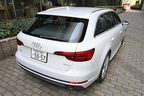 アウディ 新型A4アバント