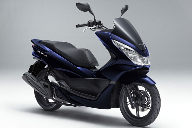 HONDA PCX150 2014年モデル　ダークアッシュブルー ホンダ「PCX150」のボディカラーにパールダークアッシュブルーを追加