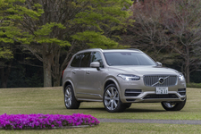 ボルボ 新型「XC90 T8 Twin Engine AWD Inscription」(PHEV) 国内初試乗レポート／五味康隆