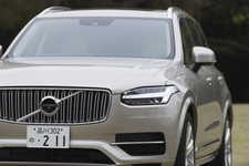 ボルボ 新型「XC90 T8 Twin Engine AWD Inscription」(PHEV) 国内初試乗レポート／五味康隆