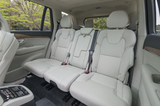 ボルボ 新型「XC90 T8 Twin Engine AWD Inscription」(PHEV) 国内初試乗レポート／五味康隆