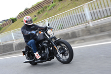 ハーレーダビッドソン アイアン883