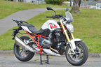 BMW モトラッド R1200R