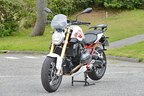 BMW モトラッド R1200R