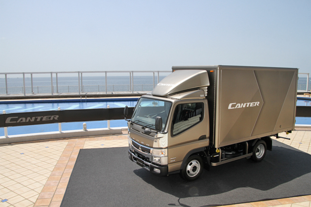三菱ふそう 今度の新型車 キャンター のウリは 低燃費 画像ギャラリー No 16 新型車リリース速報 Mota