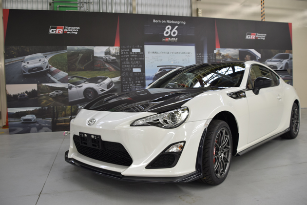トヨタ自動車 元町工場にて「86 GRMN」